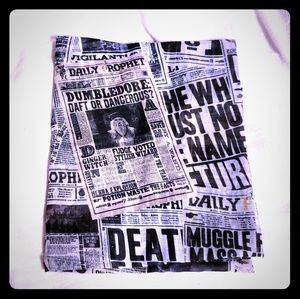 NEW Harry Potter The Daily Prophet Infinity Scarf